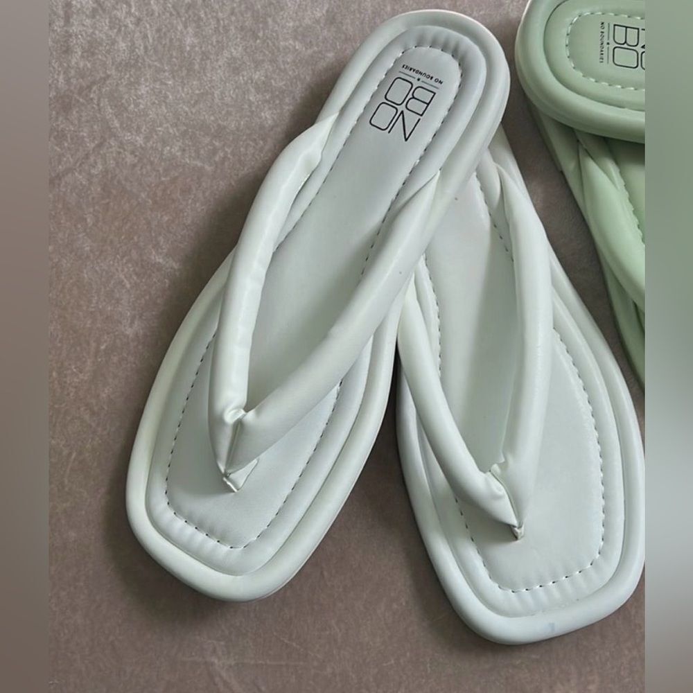 NOBO White Square Toe Coastal Sandals Sz 9 LN! - Picture 3 of 3